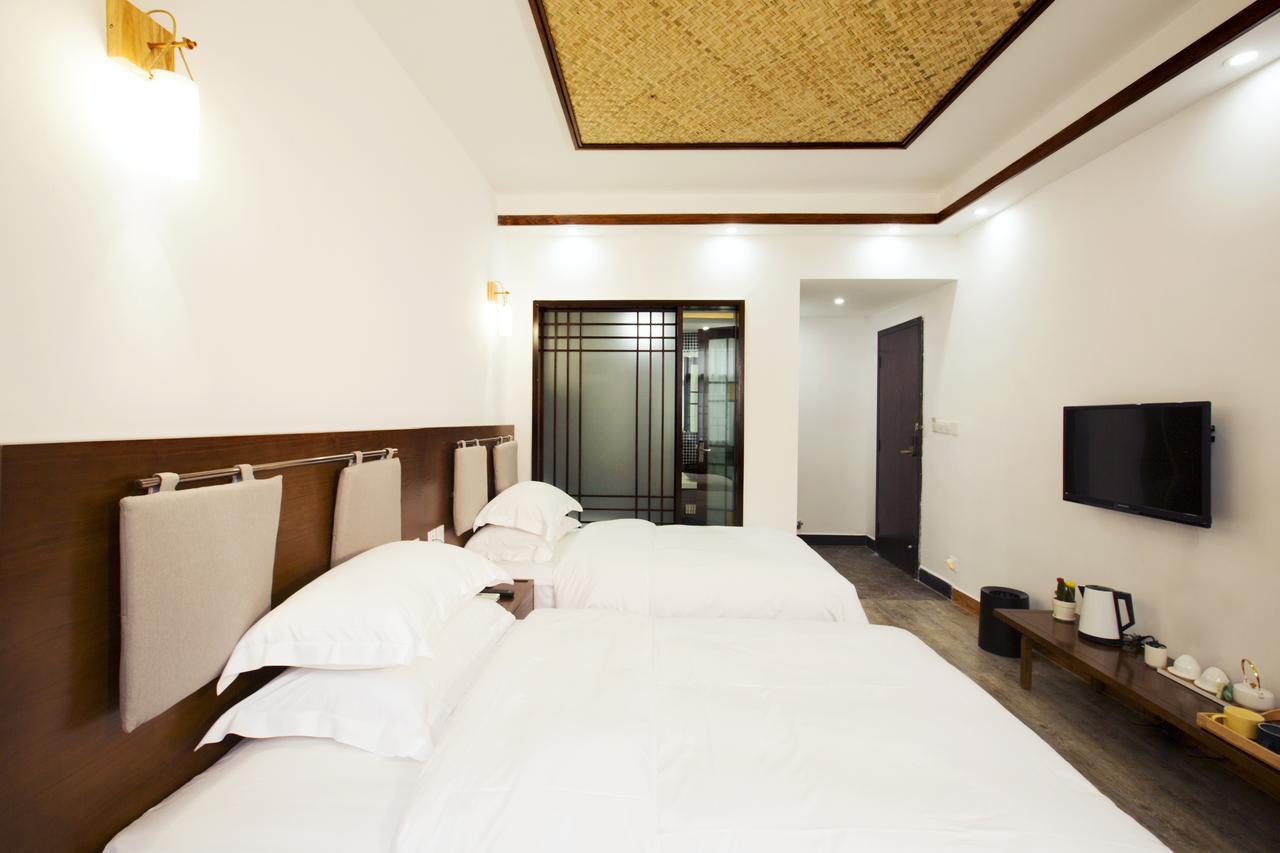 Fenghuang Poshan Inn Eksteriør billede
