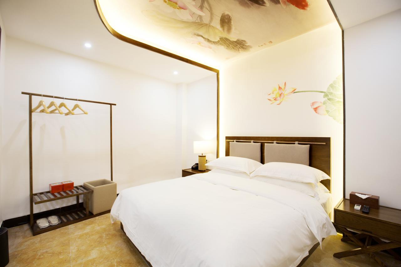 Fenghuang Poshan Inn Eksteriør billede
